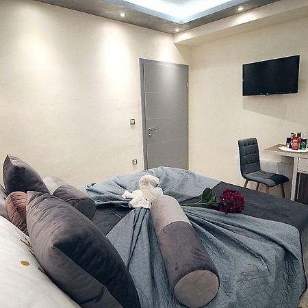 Sette Stanze Hotel Porec Bagian luar foto