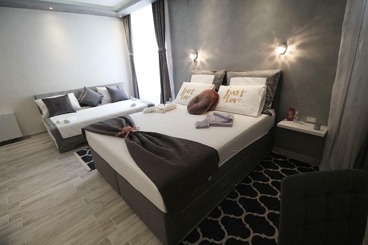 Sette Stanze Hotel Porec Bagian luar foto