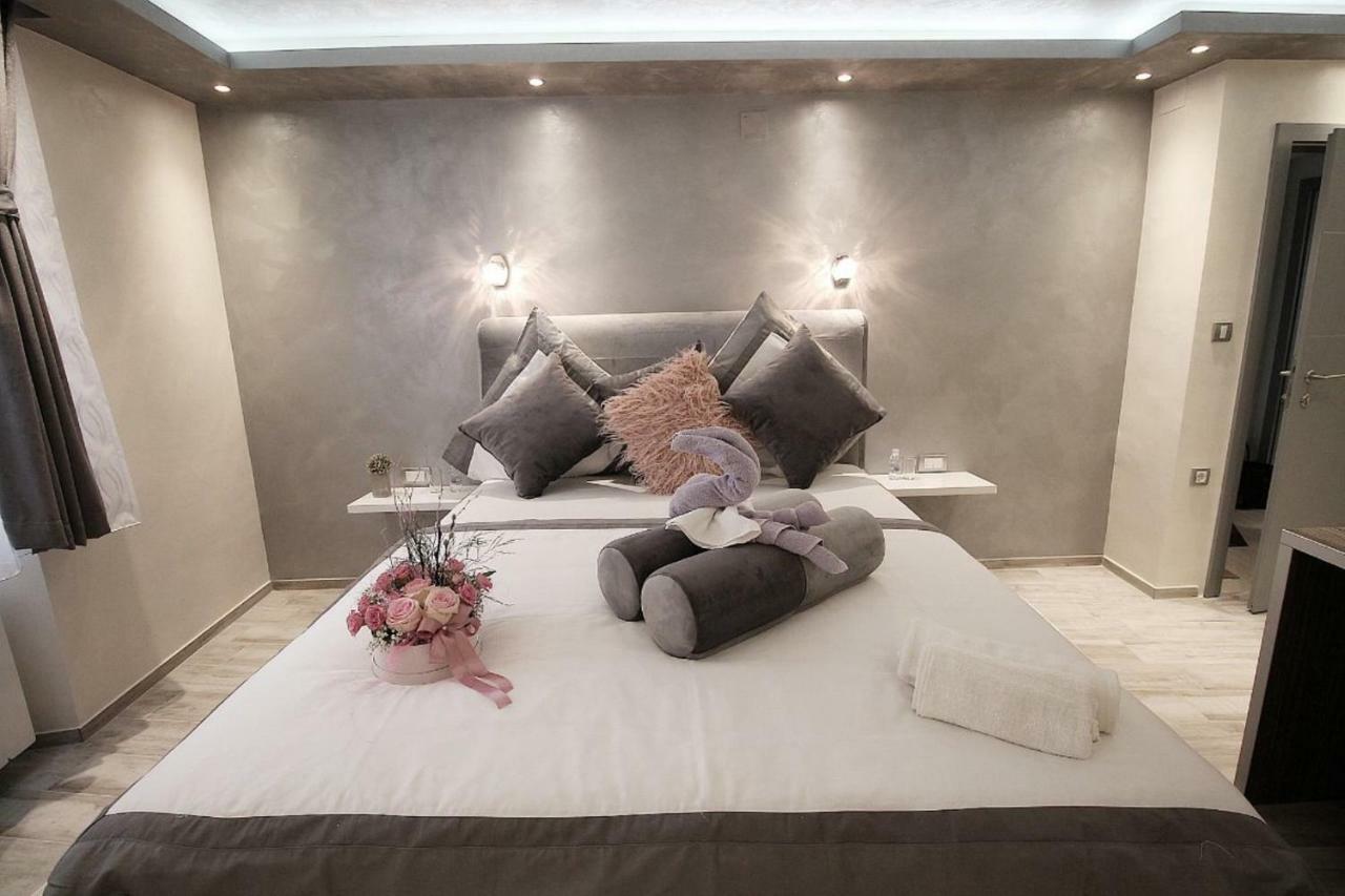 Sette Stanze Hotel Porec Bagian luar foto