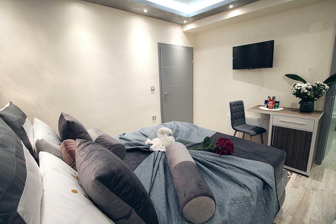 Sette Stanze Hotel Porec Bagian luar foto